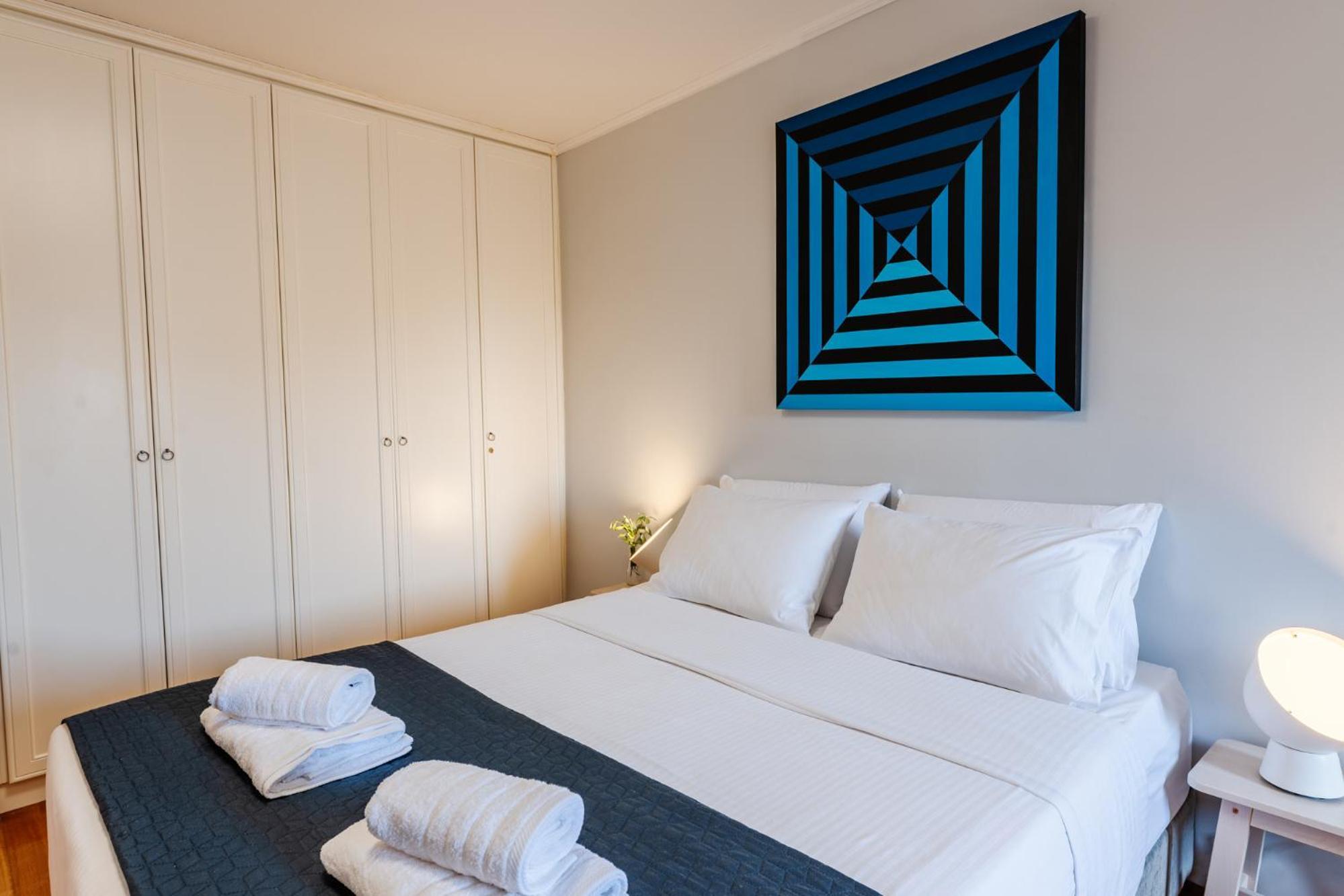 "San Giacomo Square Apt." In The Heart Of Old Town Corfu  Exterior photo